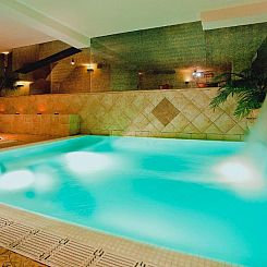 Laurel Suites Apartments