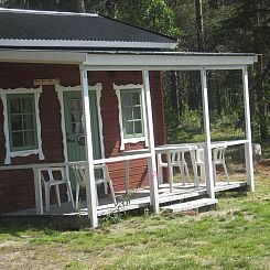 Vakantiehuis Schwedisches Holzhaus mit Grill und Terrasse