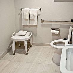 Comfort Suites Clearwater - Dunedin