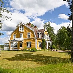 Vrijstaande woning in Hjältevad