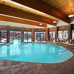 DoubleTree by Hilton Cleveland South