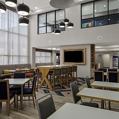 Hampton Inn Linden