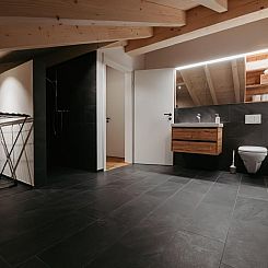 Appartement Moderne Ferienwohnung ROTHORN mit 2 Schlafzimmer