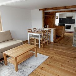 Appartement Tgèsa Tgom Demont, (Sedrun).