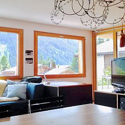 Appartement Tgésa Bienviver, (Sedrun).