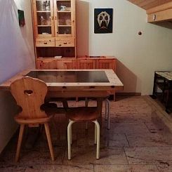 Appartement Chasa Minschuns 16, (Tschierv).