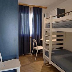 Appartement Profos, Ruschein, (Ruschein).