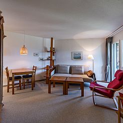 Appartement Apartment Tavaun - Crap Grisch, (Flims Dorf). 1.