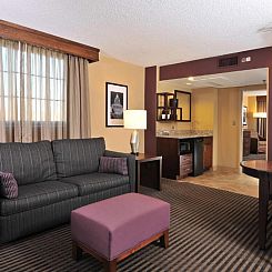 Embassy Suites Des Moines Downtown
