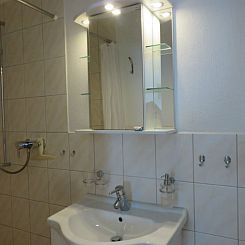 Appartement BioHof Casutt, Tenna, (Tenna).