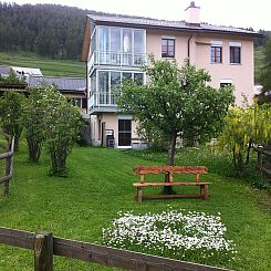 Appartement Iten, (Ftan).