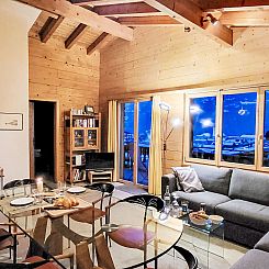 Appartement Chalet mit Bergsicht