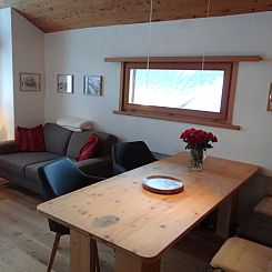 Appartement 3-Zimmerwohnung Chasa d'Uina, (Sent).