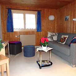 Appartement Gün Derungs, Safien-Platz, (Safien Platz).