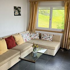 Appartement moderne, komfortable Dachwohnung mit Bergsicht