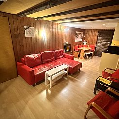 Appartement Bijouswiss - The Yellow House****, (Oberterzen),