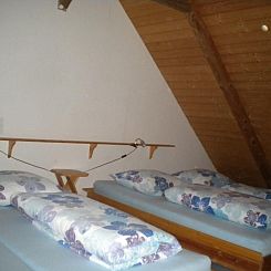 Vakantiehuis "Hüttli" neben dem Bauernhof Fendrig