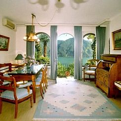 Vakantiehuis Barony Villa