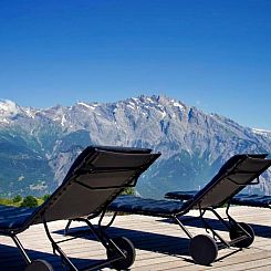 Vakantiehuis Chalet V mit Lift und Pool
