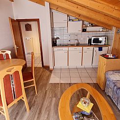 Appartement Chalet Haus (bei Einfahrt grosser Nussbaum )