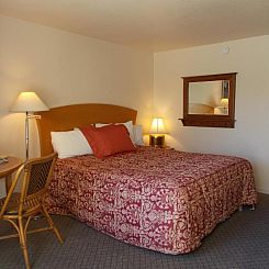 Colusa Riverside Inn
