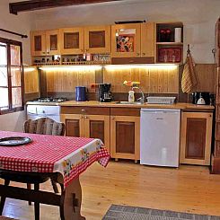 Vakantiehuis Casa Nicu - traditionelles Landhaus in Hirtendo