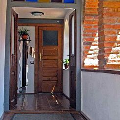 Vakantiehuis Casa Nicu - Blockhaus im Flair vergangener Zeit