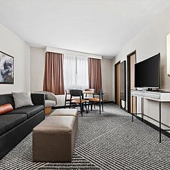 Royal Palace Westwood Hotel