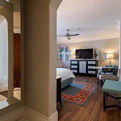 The Pearl Hotel
