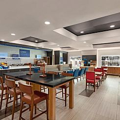 Holiday Inn Express Hotel & Suites Pembroke Pines Sheridan S