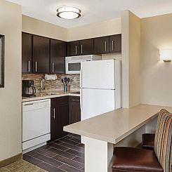 Staybridge Suites Glenview, an IHG Hotel
