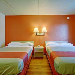 Motel 6-Chicopee, MA - Springfield