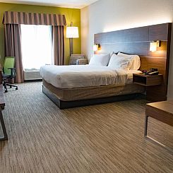 Holiday Inn Express Hotel & Suites Elkhart-South, an IHG Hot