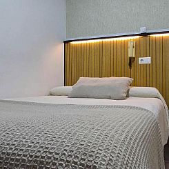 Hostal Ramón y Cajal