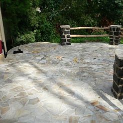 Vakantiehuis in ruhiger Lage am Waldrand mit Terrasse und gr