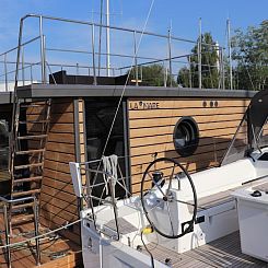 Hausboot «Leni»