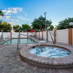 Comfort Suites Tampa Airport North