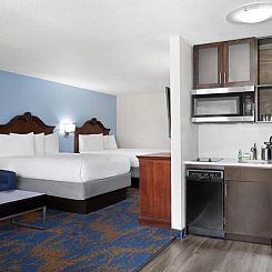 Hotel South Tampa & Suites