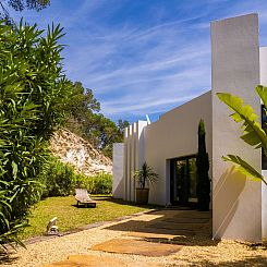 Vakantiehuis in Es Cubells mit Privatem Pool