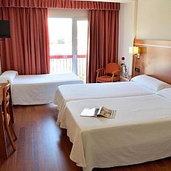Hotel Mari Carmen