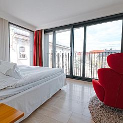 Avalon Hotel