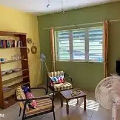 Sonrisa Curaçao, Solo
