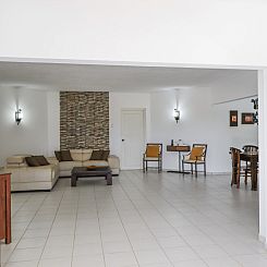 Vrijstaande woning in Santa Catharina