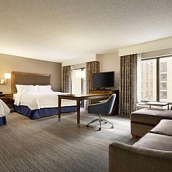 Hampton Inn & Suites Nashville Downtown