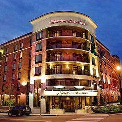 Hampton Inn & Suites Nashville Downtown