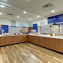 Holiday Inn Express Nashville-Opryland, an IHG Hotel