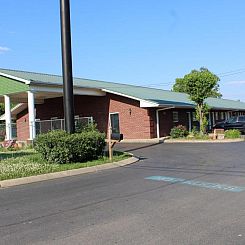 Apple Annie's Inn