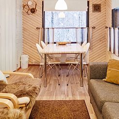 Vakantiehuis Mustalampi 3 lintukoto