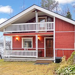 Vakantiehuis Pesäkolo