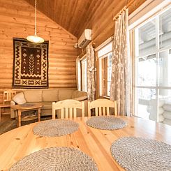 Vakantiehuis Ukkohovi 3 paritalo